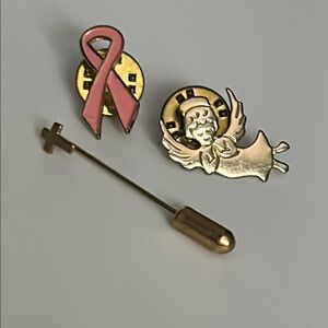 Set of Vintage Pins‎